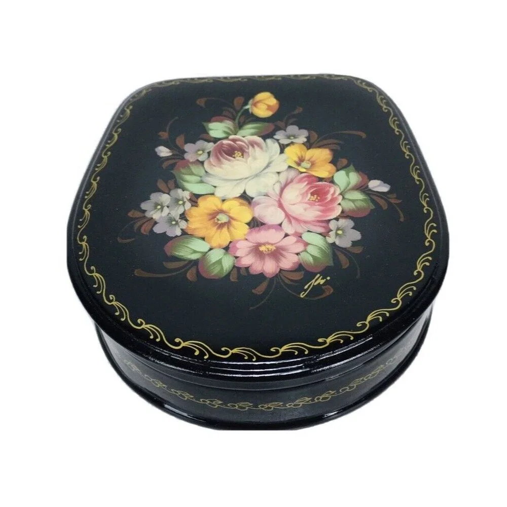 Vintage Russian Hand Painted Lacquered Floral Hinged Trinket Box Signed